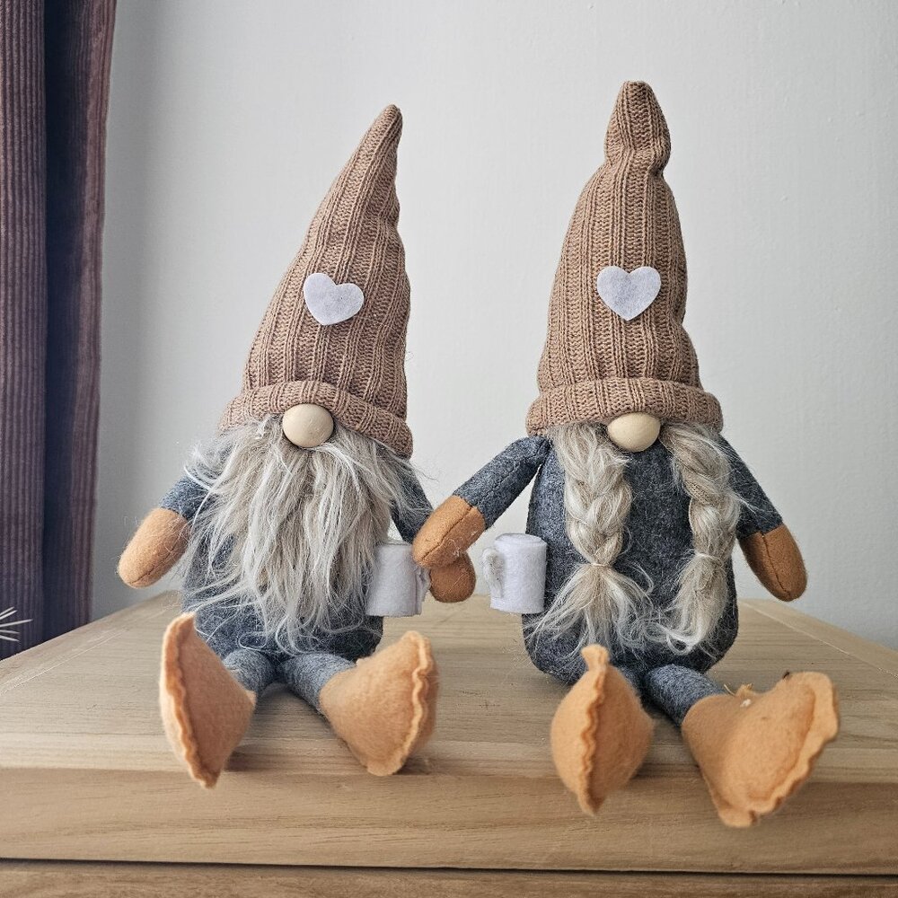 Set of 2 Gnome Decorations